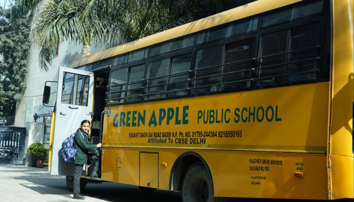School bus green apple (3) School bus green apple (3)